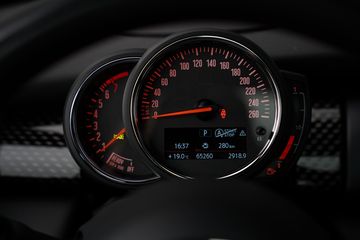 Voertuigafbeelding 16