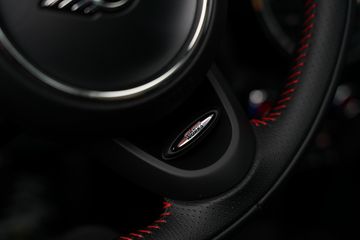 Voertuigafbeelding 37