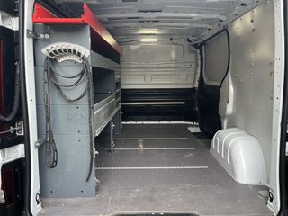 Voertuigafbeelding 13