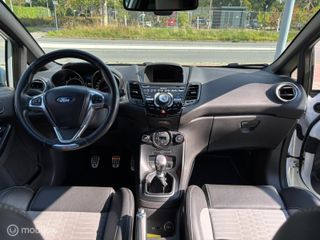 Voertuigafbeelding 8