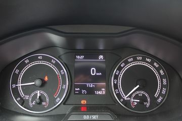 Voertuigafbeelding 12