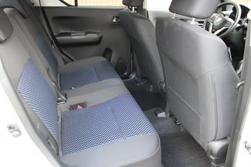 Voertuigafbeelding 9