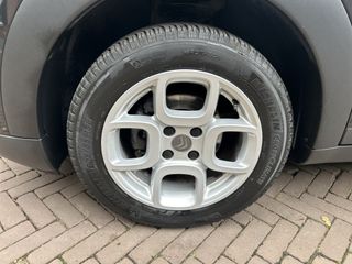 Voertuigafbeelding 10