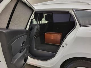 Voertuigafbeelding 4