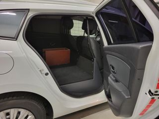 Voertuigafbeelding 6