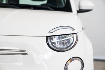 Voertuigafbeelding 2