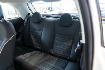 Voertuigafbeelding 7