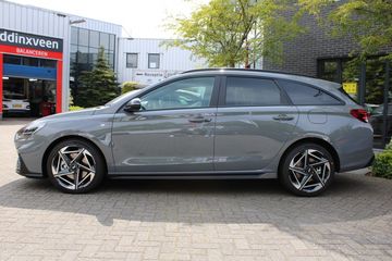 Voertuigafbeelding 4