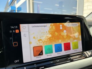 Voertuigafbeelding 16