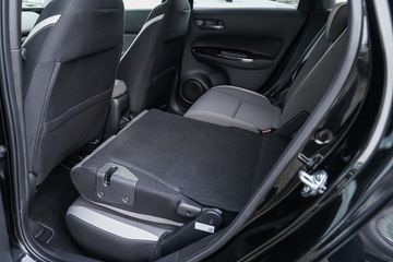 Voertuigafbeelding 39