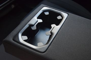 Voertuigafbeelding 8