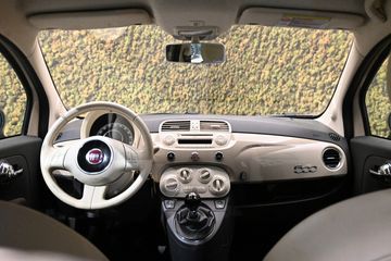 Voertuigafbeelding 12