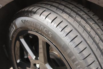 Voertuigafbeelding 12