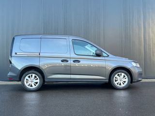 Voertuigafbeelding 2