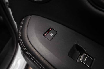 Voertuigafbeelding 38