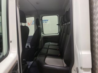 Voertuigafbeelding 4