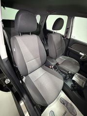 Voertuigafbeelding 25