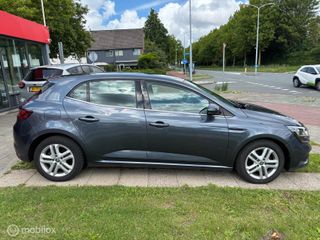 Voertuigafbeelding 5