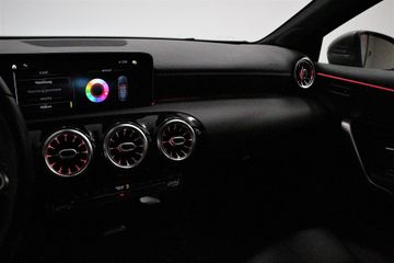 Voertuigafbeelding 32