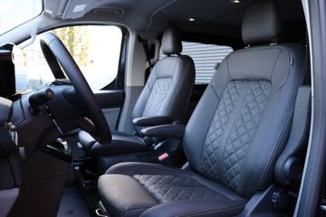 Voertuigafbeelding 8