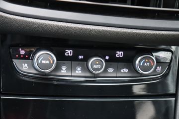 Voertuigafbeelding 42