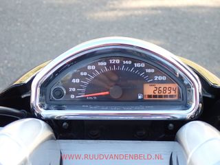 Voertuigafbeelding 18