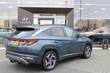 Voertuigafbeelding 3