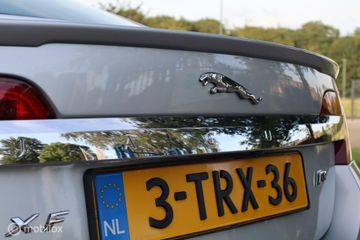 Voertuigafbeelding 32