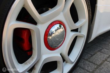 Voertuigafbeelding 15