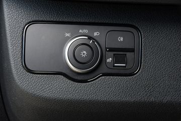 Voertuigafbeelding 23