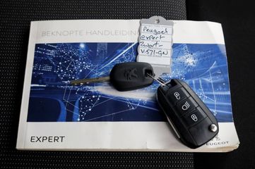 Voertuigafbeelding 7