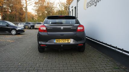 Voertuigafbeelding 6