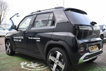 Voertuigafbeelding 4