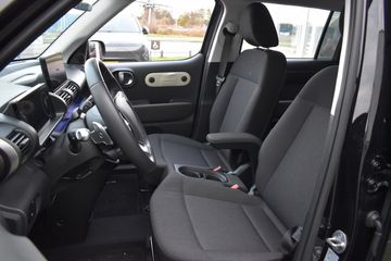 Voertuigafbeelding 9