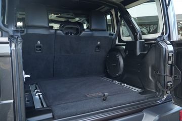 Voertuigafbeelding 19