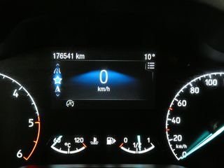 Voertuigafbeelding 3