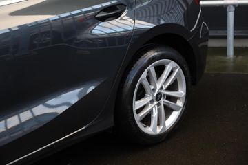 Voertuigafbeelding 19