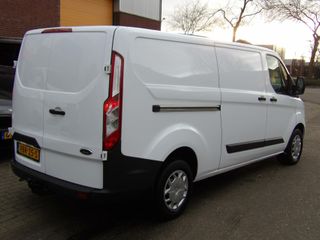 Voertuigafbeelding 4