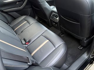 Voertuigafbeelding 36