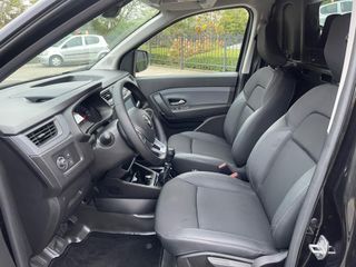 Voertuigafbeelding 4