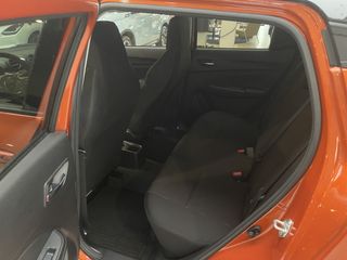 Voertuigafbeelding 13