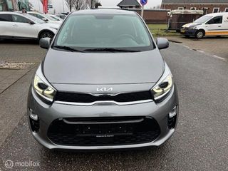 Voertuigafbeelding 6