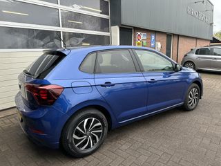 Voertuigafbeelding 9