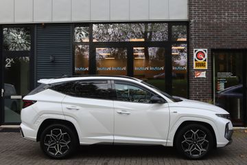 Voertuigafbeelding 3