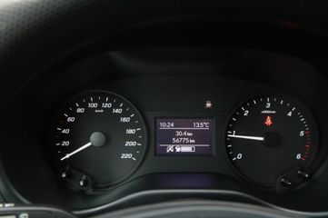 Voertuigafbeelding 13