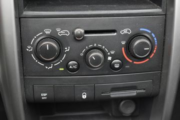 Voertuigafbeelding 12