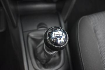 Voertuigafbeelding 14