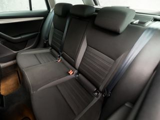 Voertuigafbeelding 15