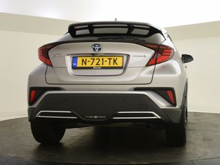 Voertuigafbeelding 7