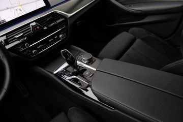 Voertuigafbeelding 24